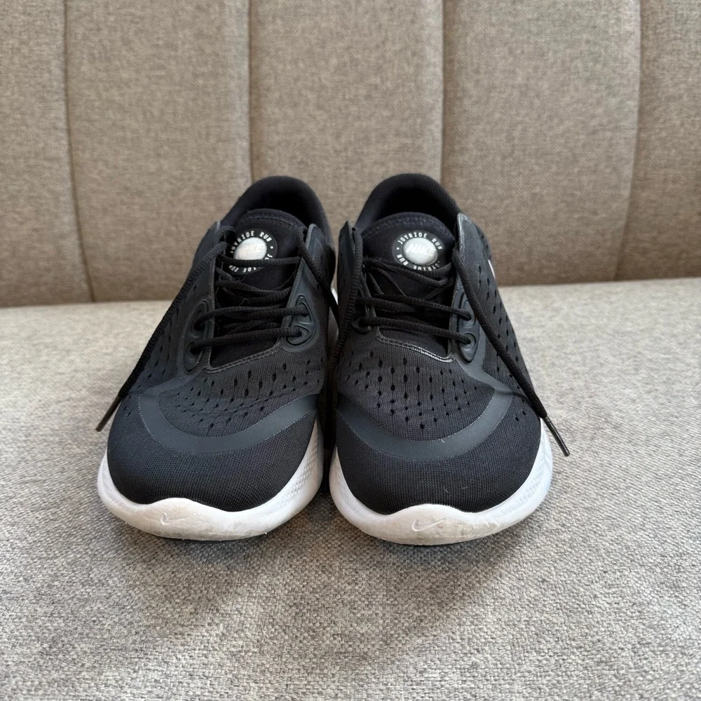 Nike Joyride Run Black White Men’s 9 Running Walking Comfort Sneakers Cushioned - Picture 3 of 6
